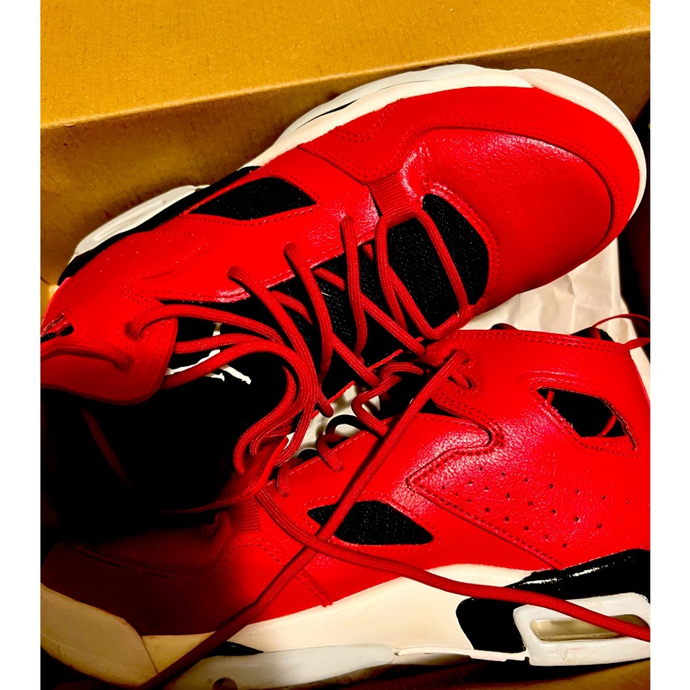 Boys Jordan